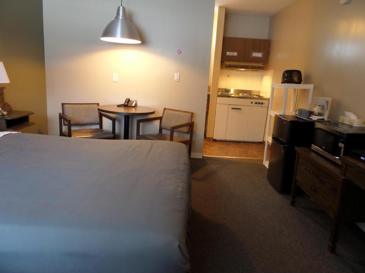 Ray Lyn Motel Trail Esterno foto