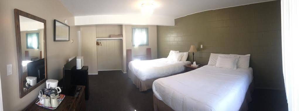 Ray Lyn Motel Trail Esterno foto