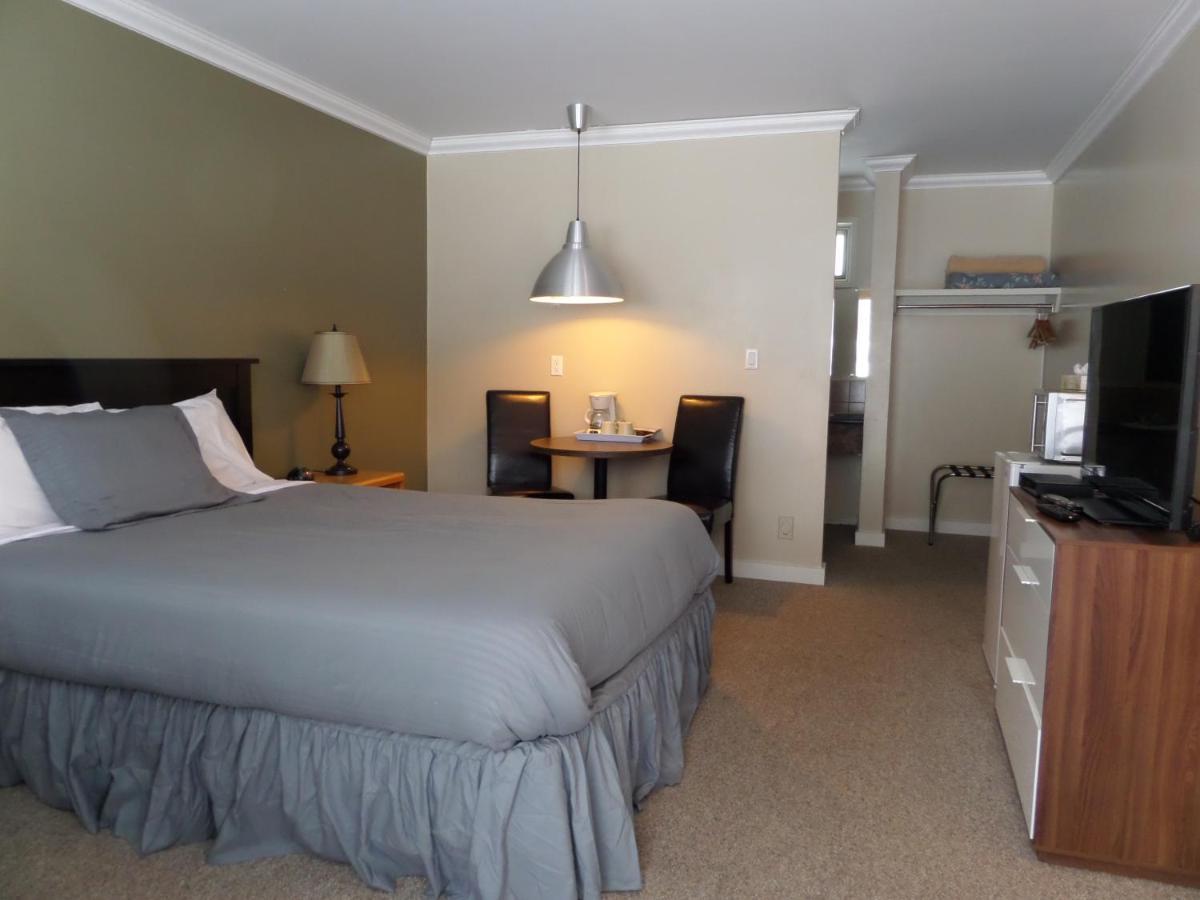 Ray Lyn Motel Trail Esterno foto