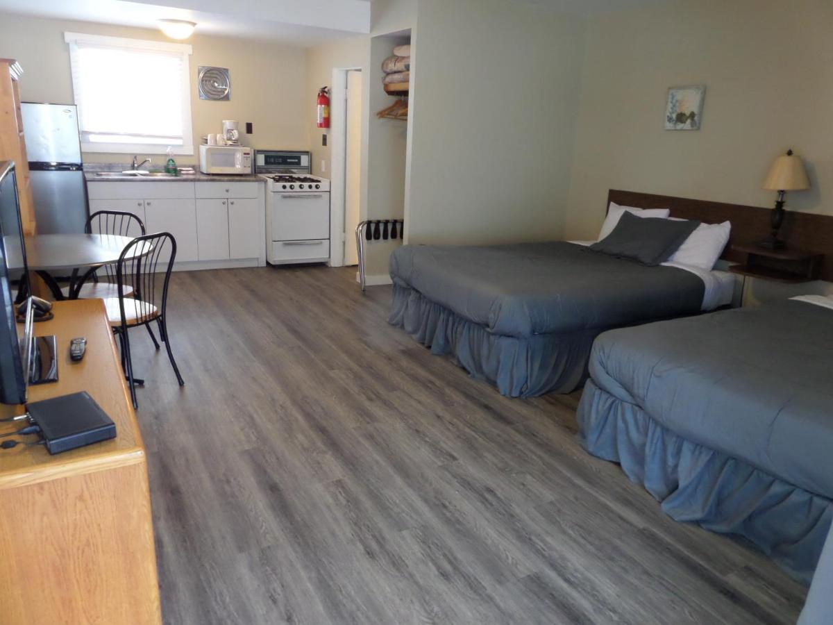 Ray Lyn Motel Trail Esterno foto